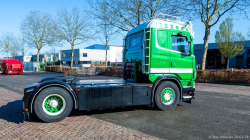 20260329-Tom-Holding-00104